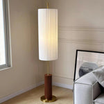 dorica-floor-lamp