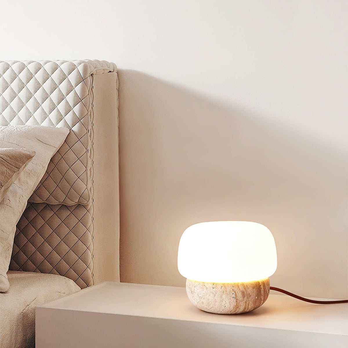 doudou-table-lamp