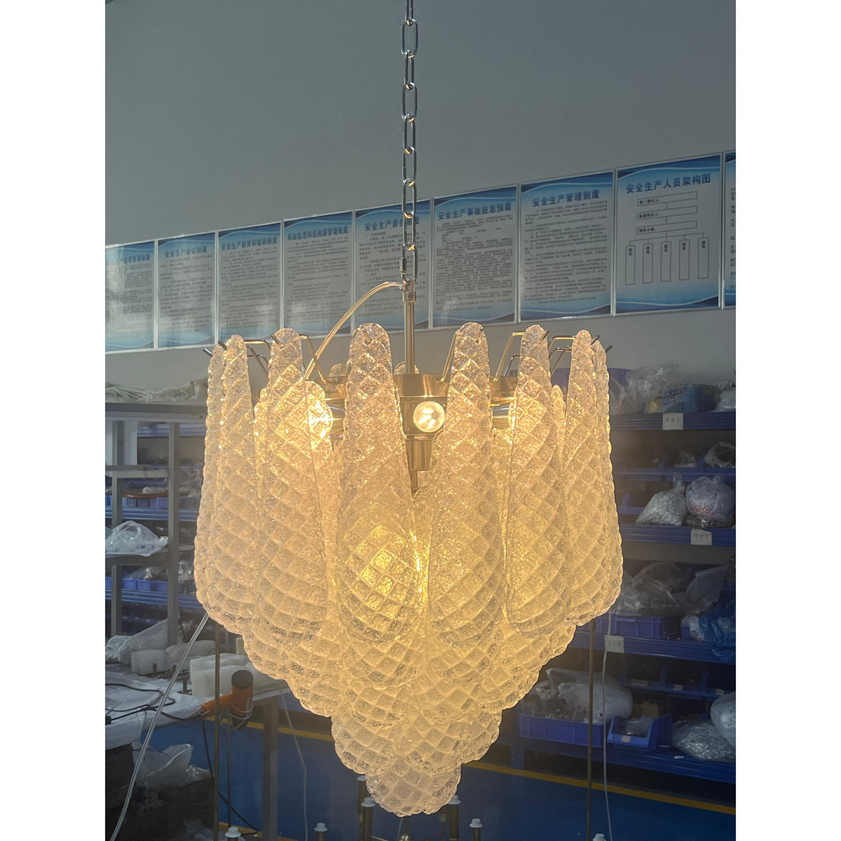 drop-murano-chandelier