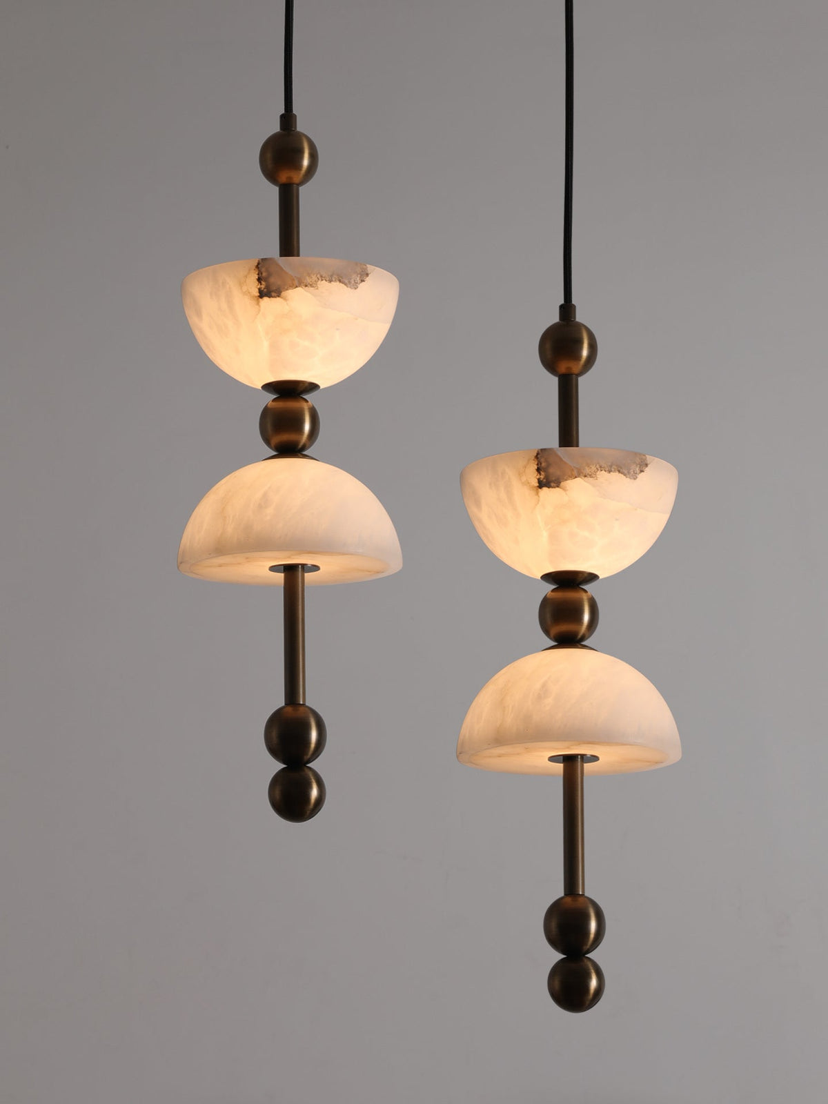 Duo Alabaster Pendant Light – Sculptural Brass & Natural Stone Chandelier
