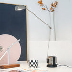 daphine-table-lamp