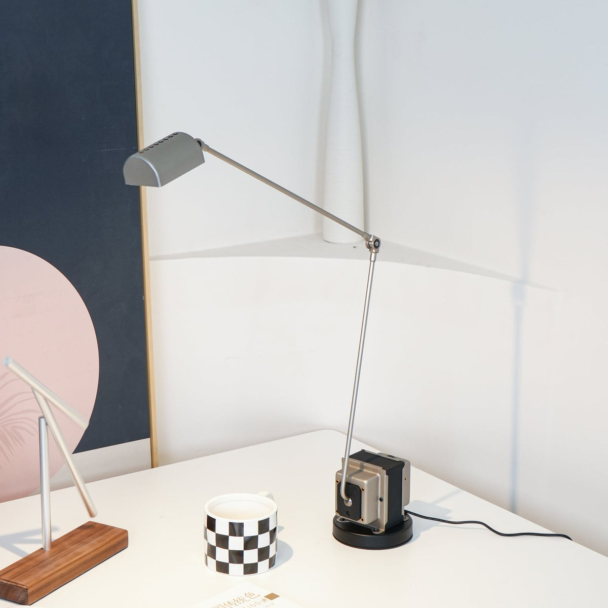 daphine-table-lamp