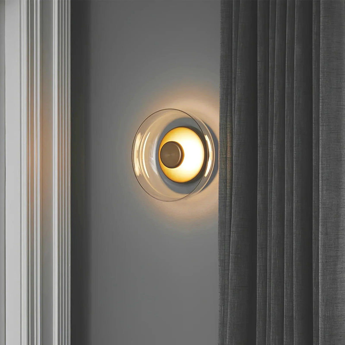 eclipse-halo-wall-lamp