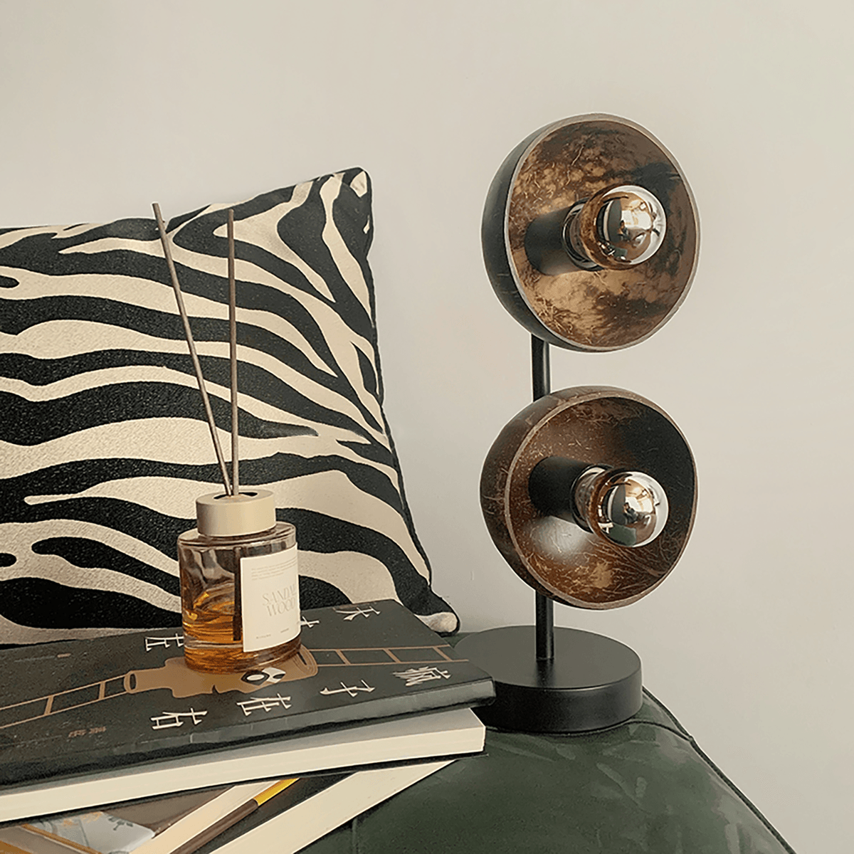 eclipse-walnut-table-lamp