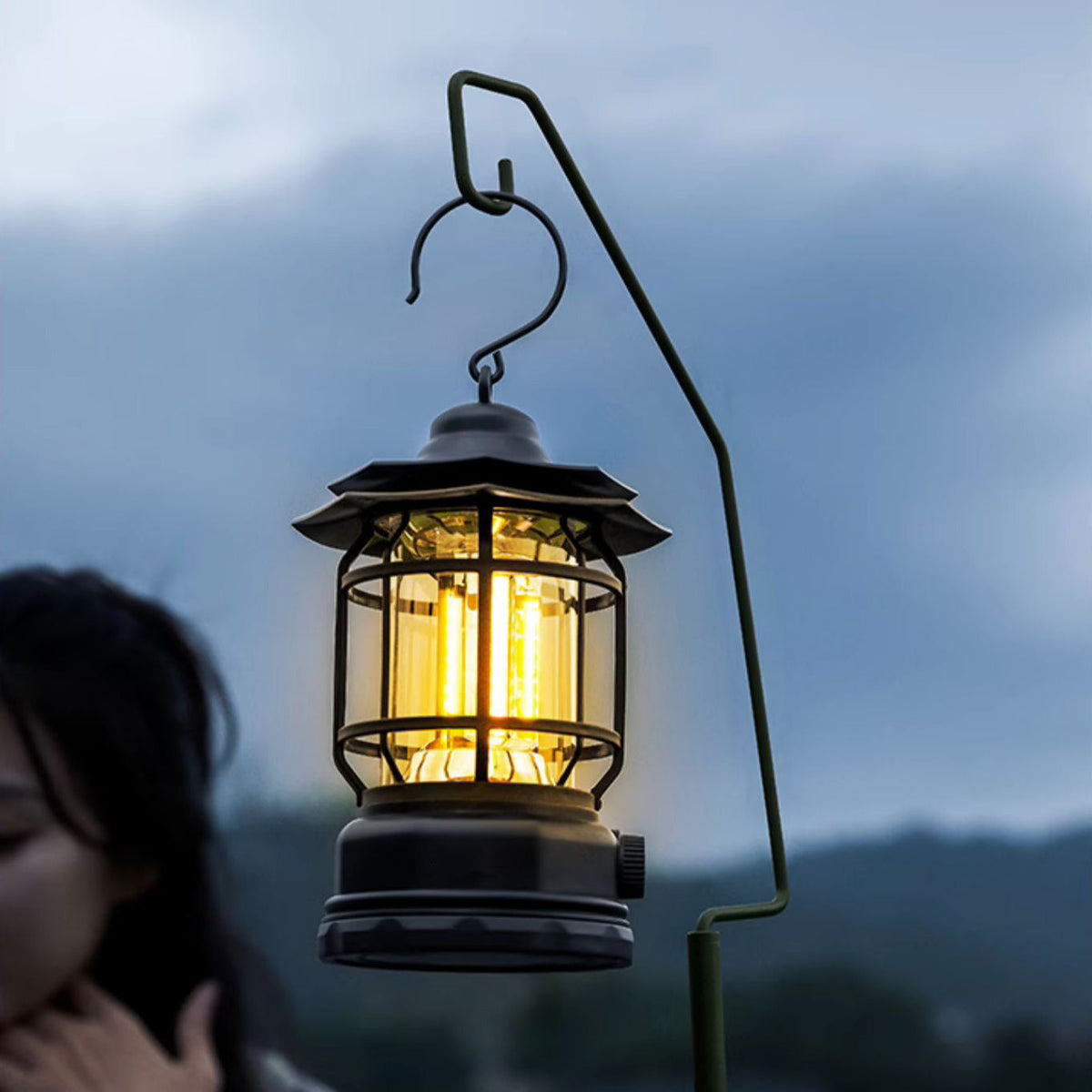 lantern-outdoor-camping-table-lamp