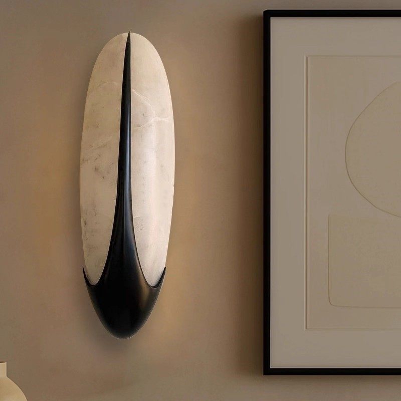 Elara Alabaster Wall Sconce – Sculptural LED Wall Light in Black & White