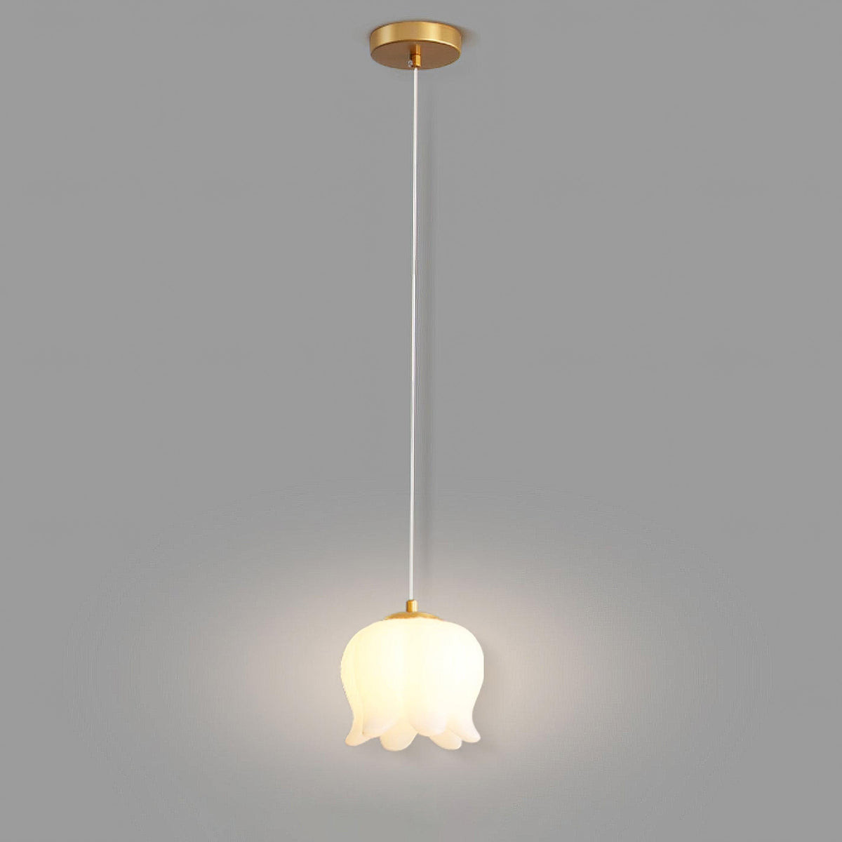 Floral Petal Pendant Light – Modern Gold Designer Hanging Lamp for Dining Room & Bedroom