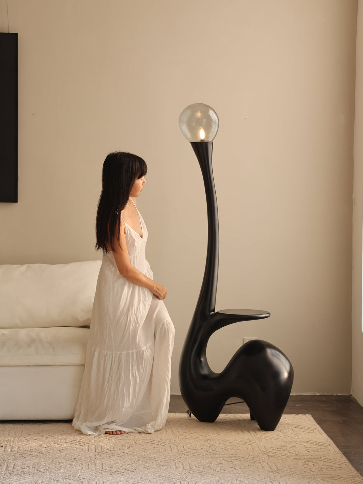 Elero Sculptural Floor Lamp – Modern Art Deco Lighting for Living Spaces