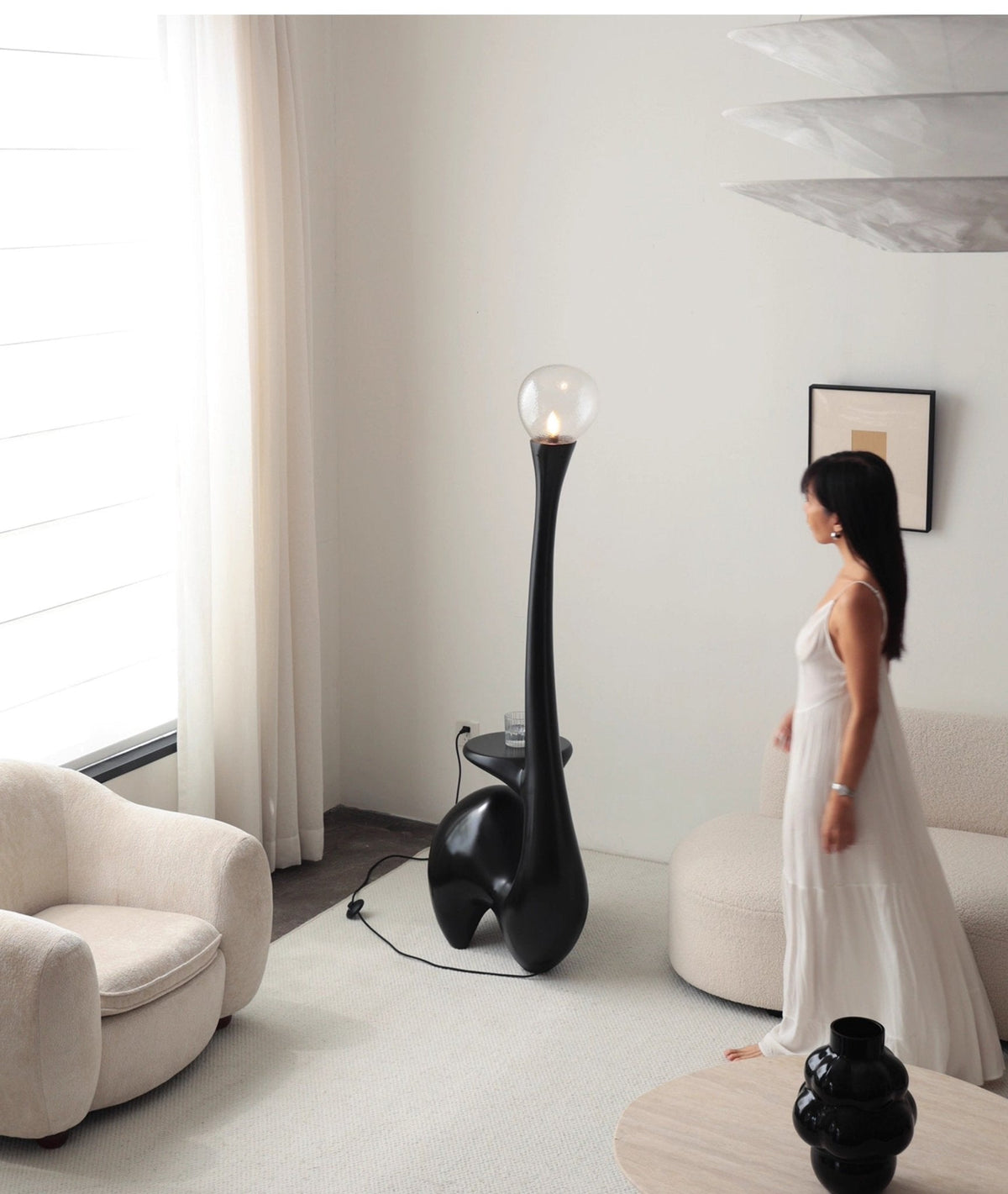 Elero Sculptural Floor Lamp – Modern Art Deco Lighting for Living Spaces