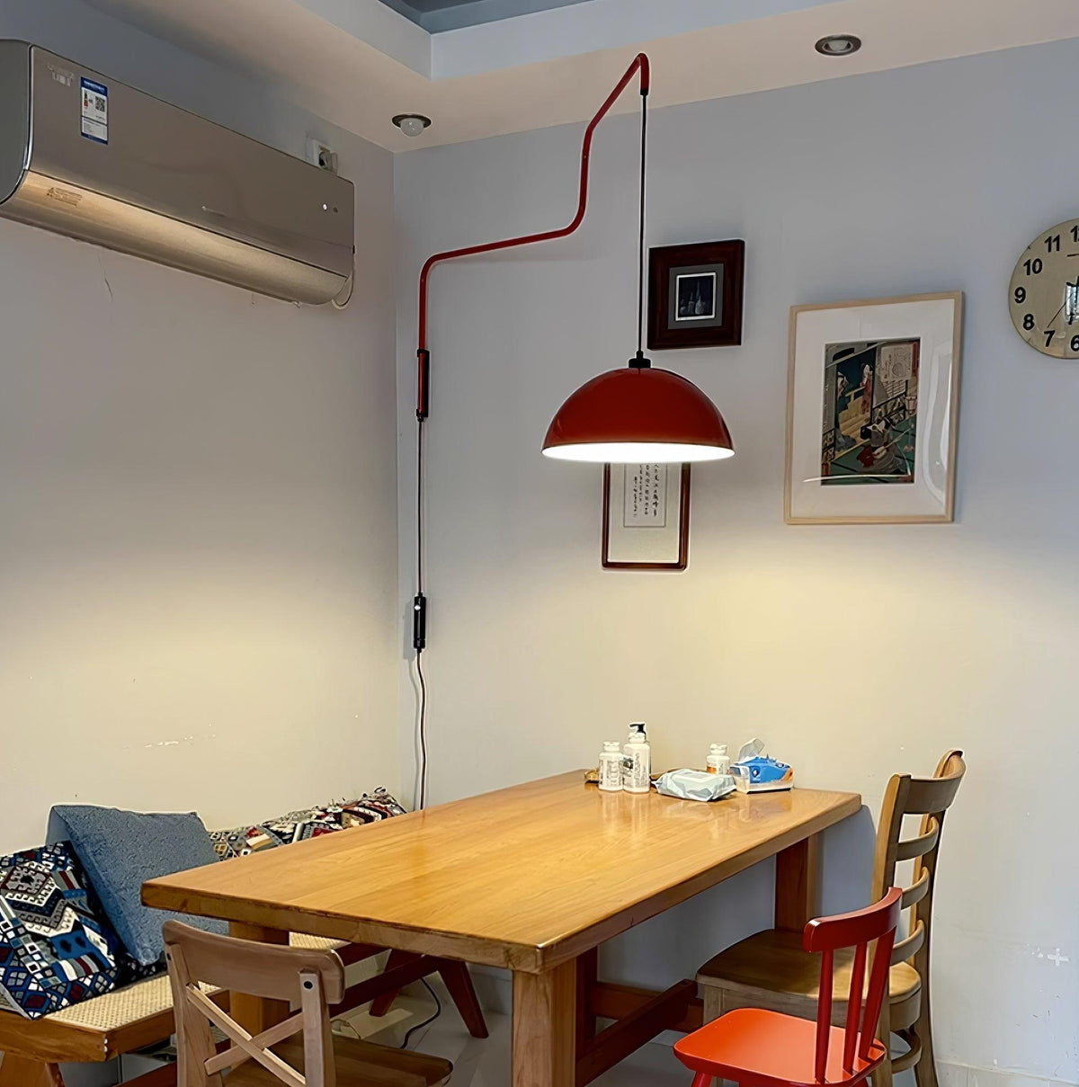 Elio Plug Inwall Lamp