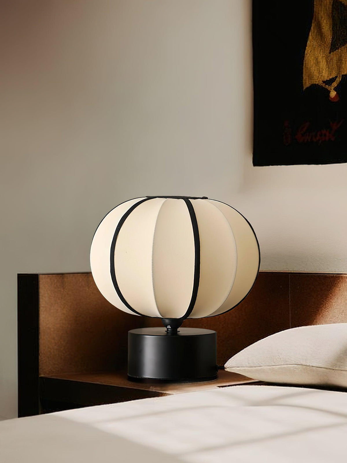 ellos-table-lamp