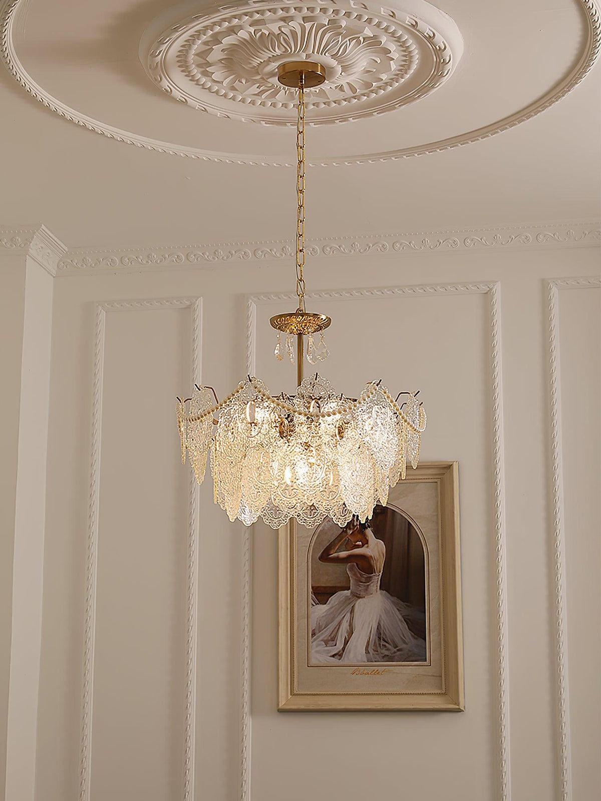 embossed-pearls-crystal-chandelier