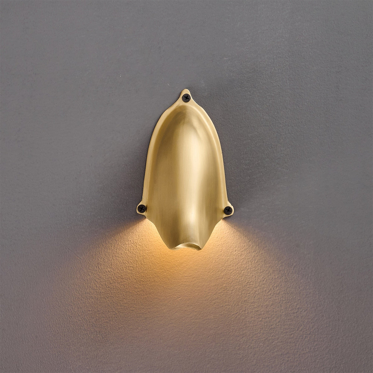 enoki-wall-lamp