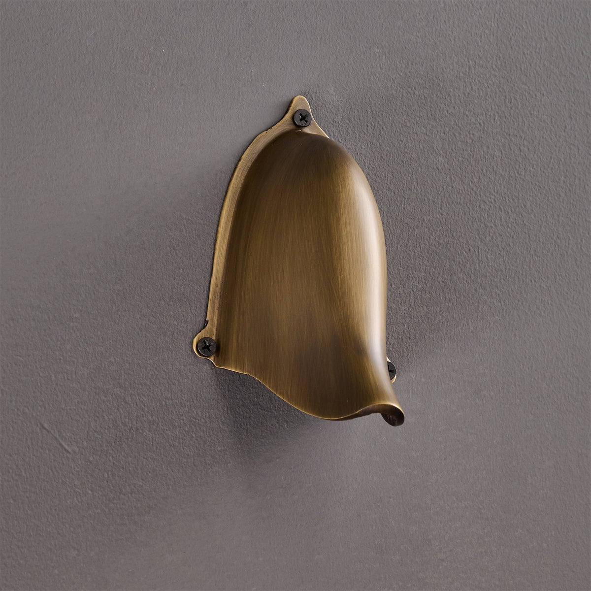 enoki-wall-lamp