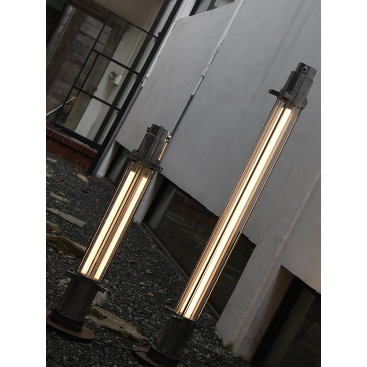 erie-floor-lamp