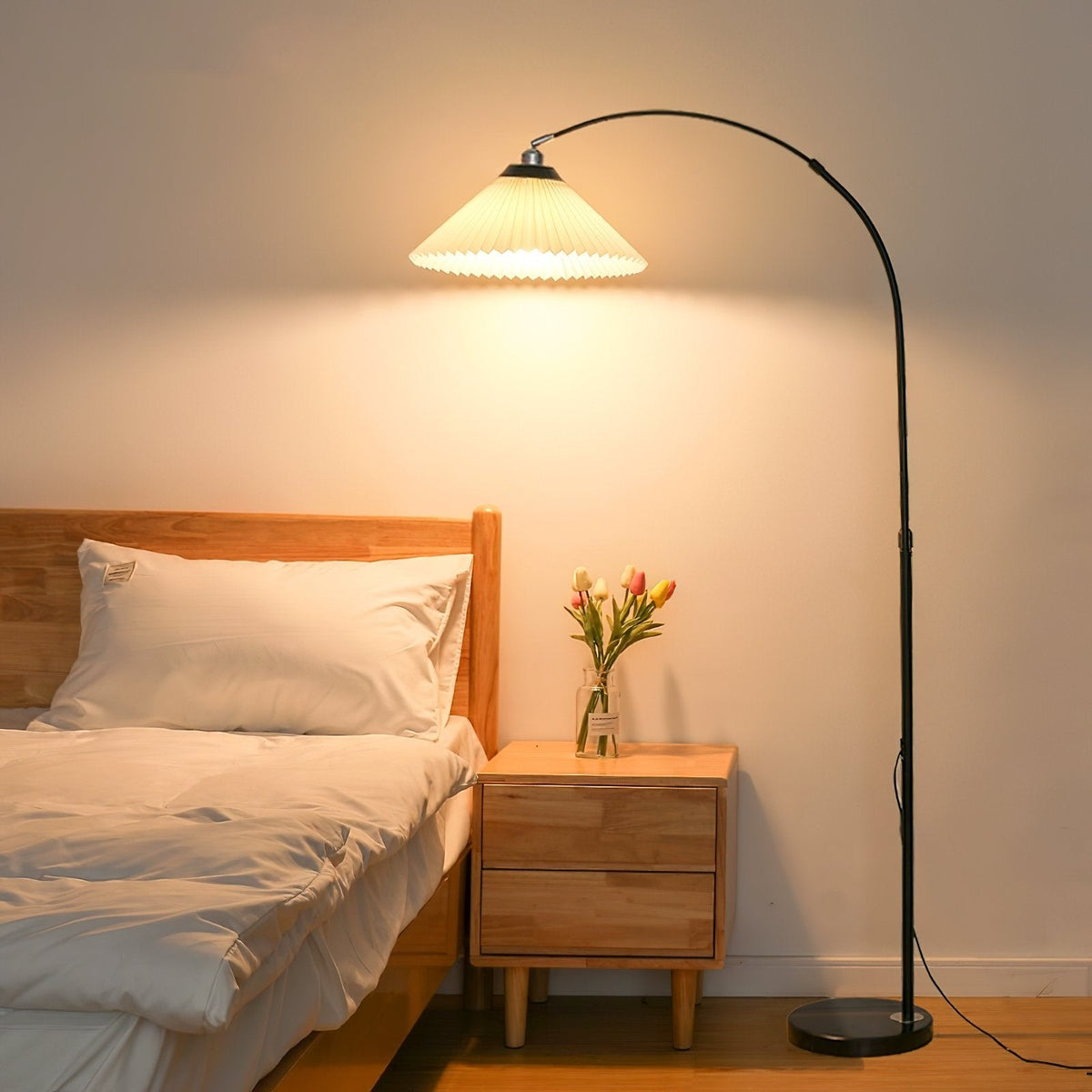 Tove Pleated Floor Lamp