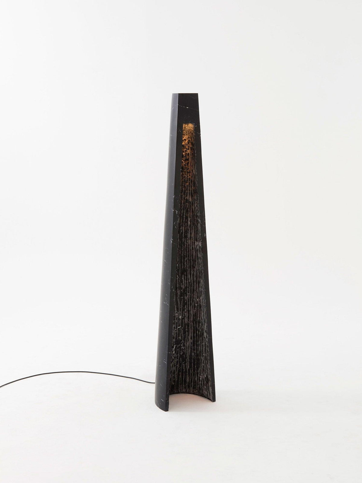estela-floor-lamp