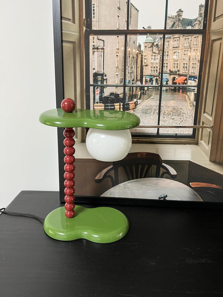 everalda-table-lamp