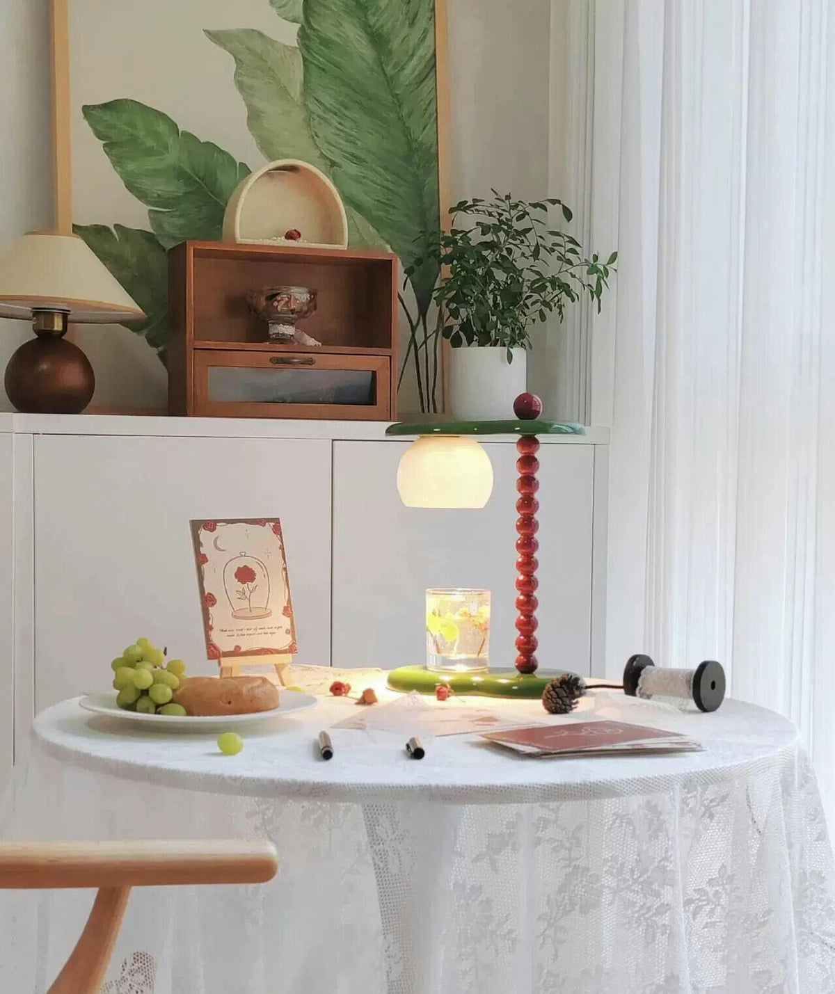 everalda-table-lamp