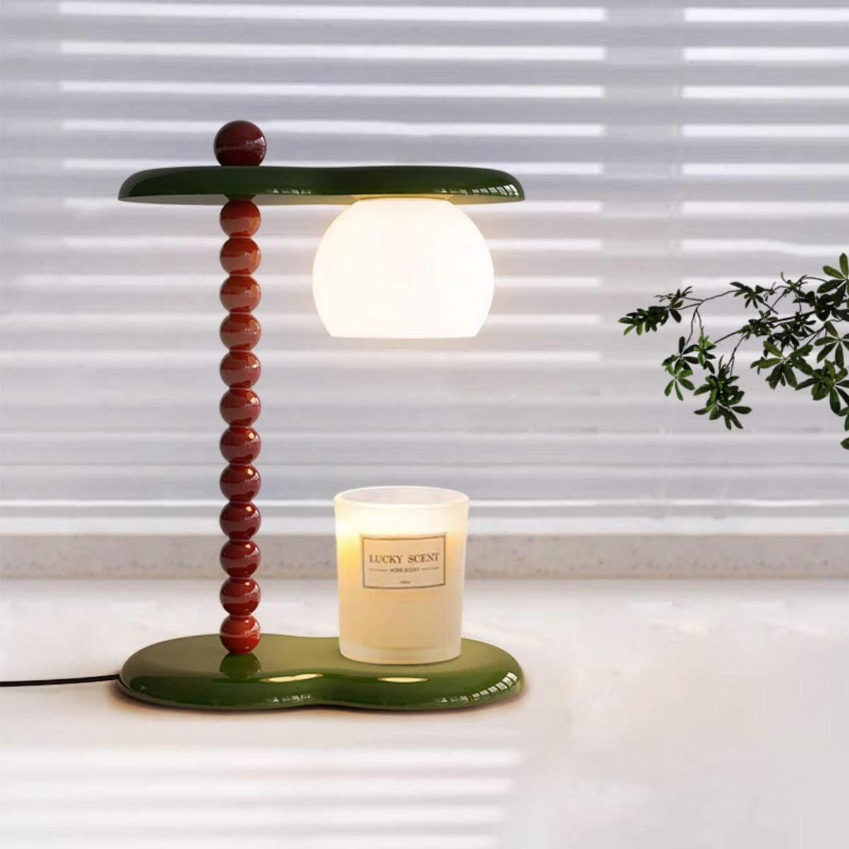 everalda-table-lamp