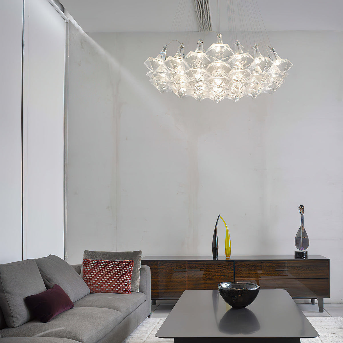 facet-sculpture-cluster-pendant-light