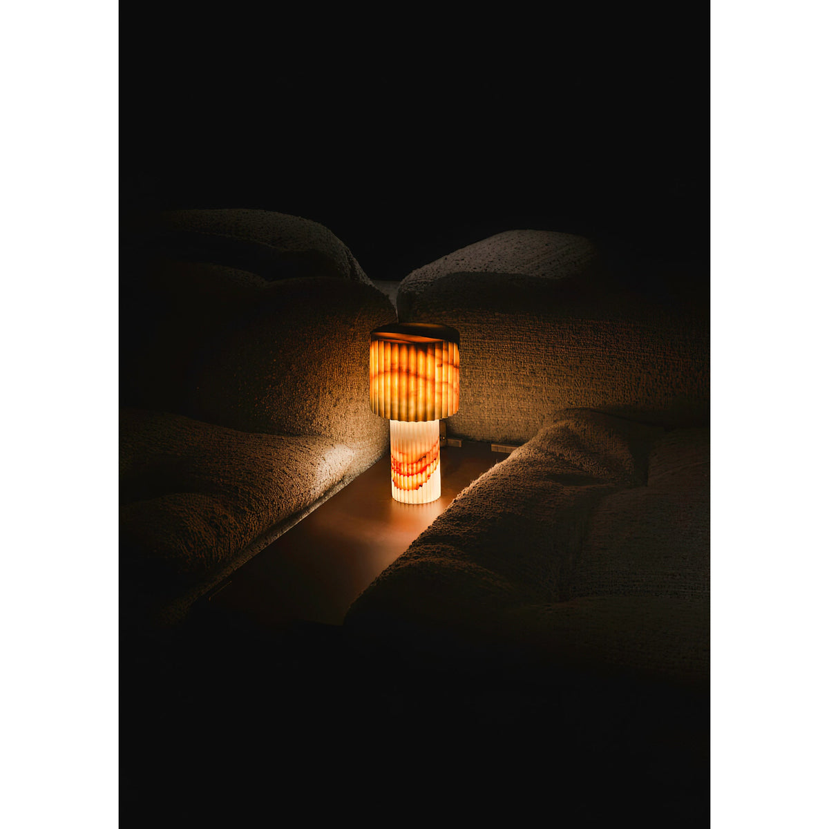 falten-table-lamp