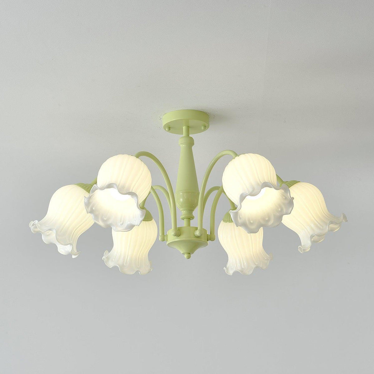 fantasy-lily-chandelier