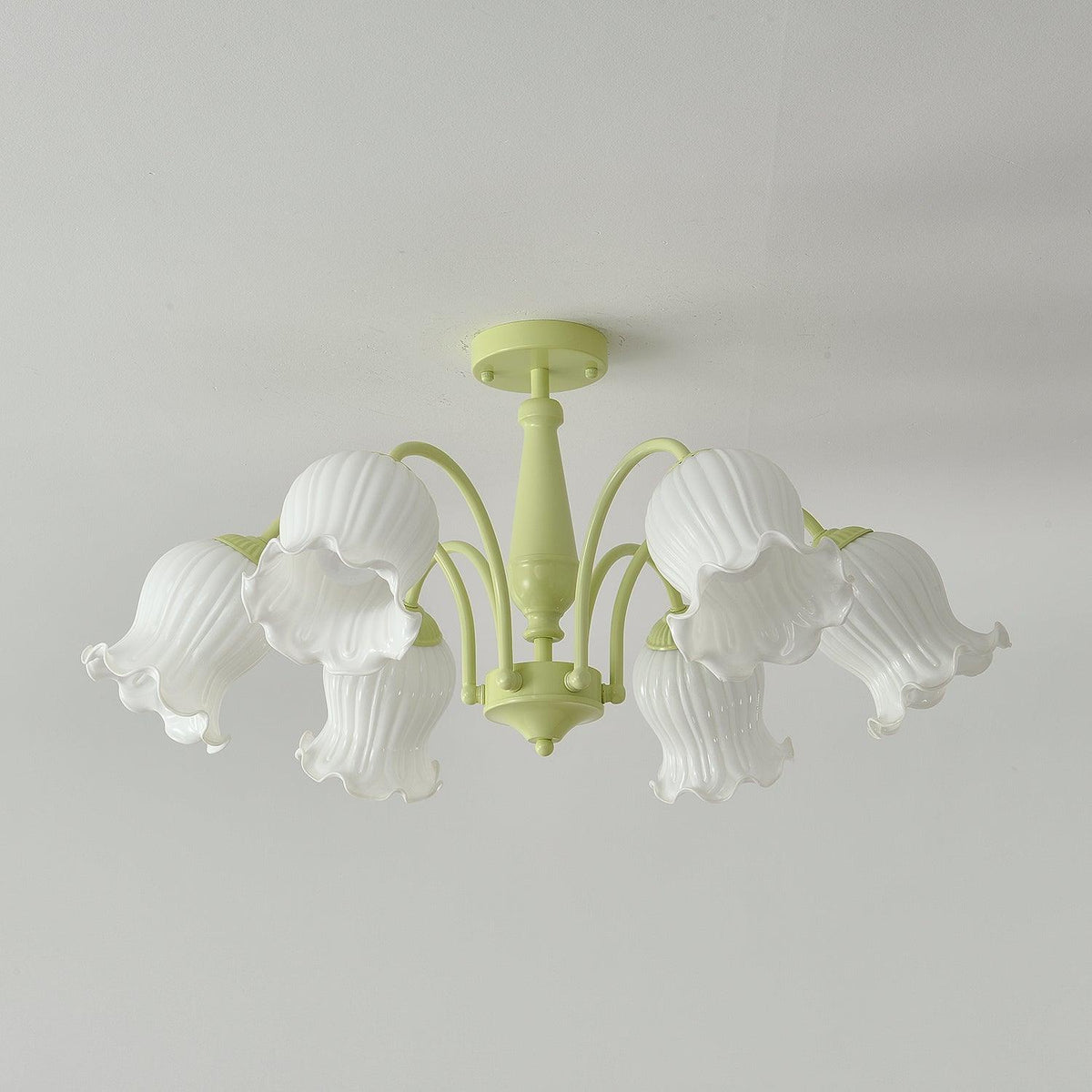 fantasy-lily-chandelier