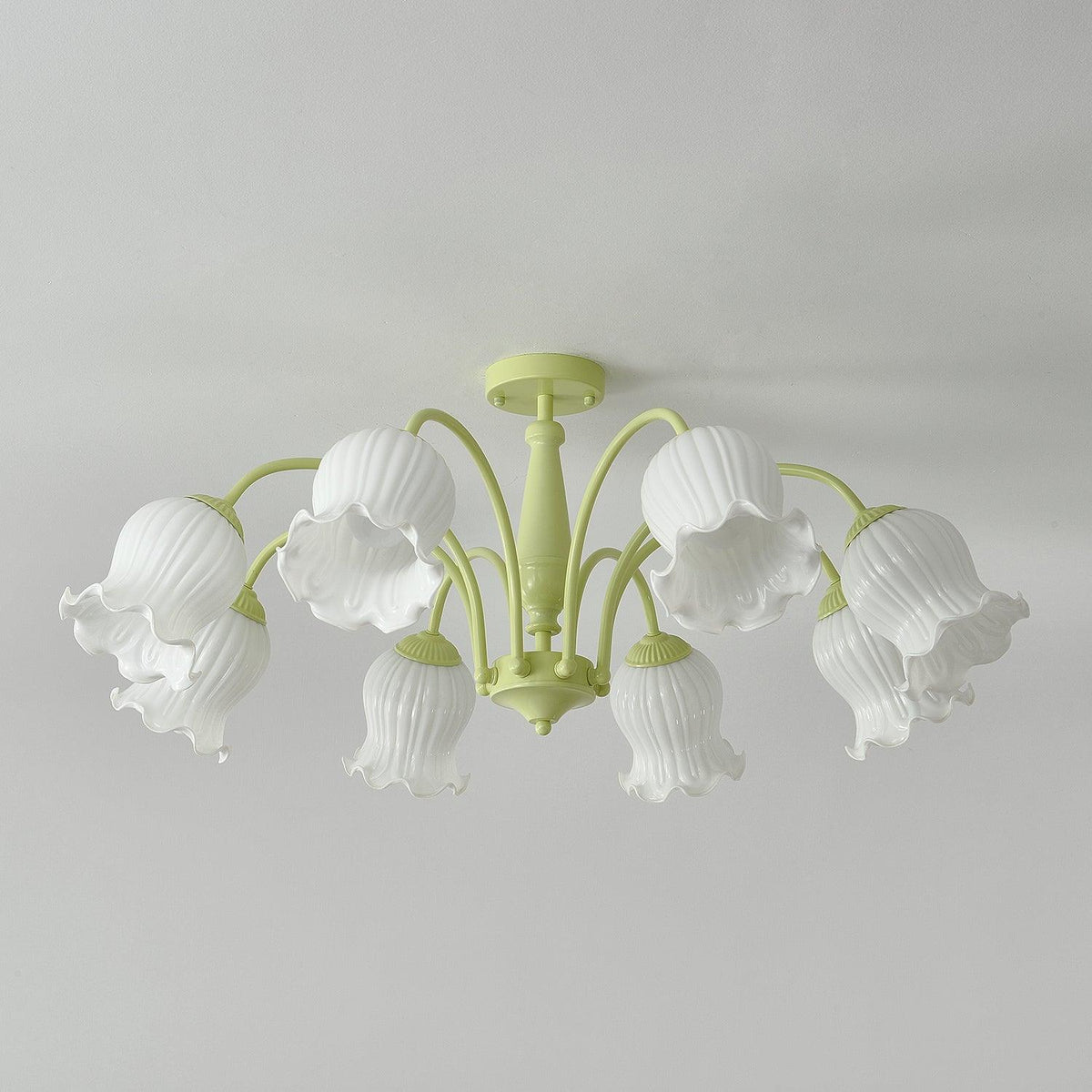 fantasy-lily-chandelier