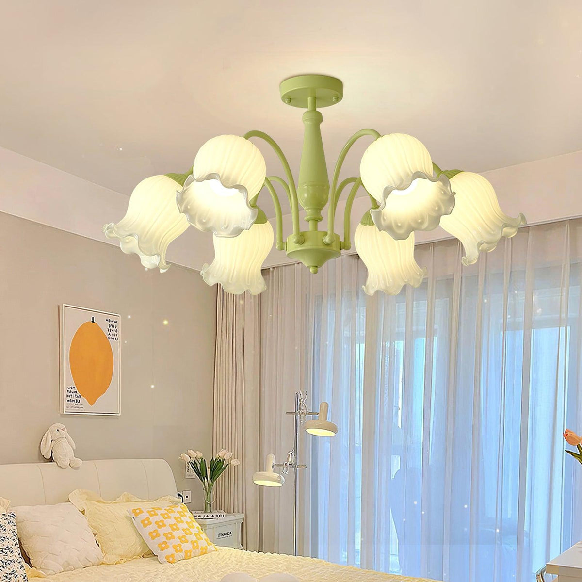 fantasy-lily-chandelier