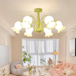 fantasy-lily-chandelier