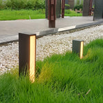 Faro Outdoor Post Light – Modern Cast Aluminum LED Lamp for Pathways & Gardens