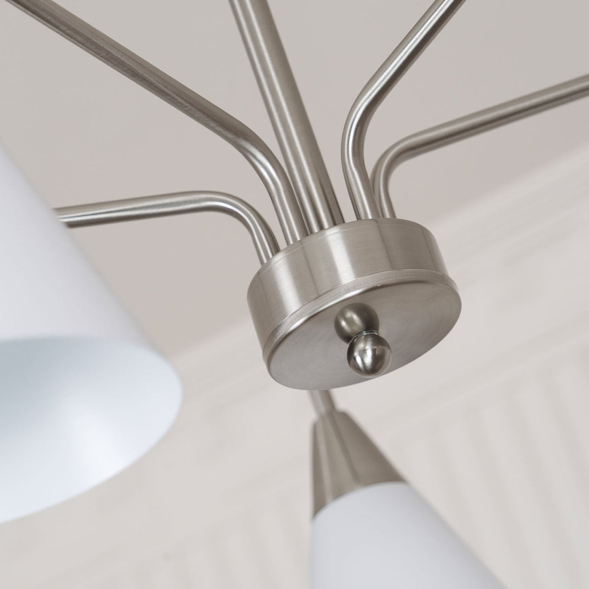 fashion-cono-chandelier