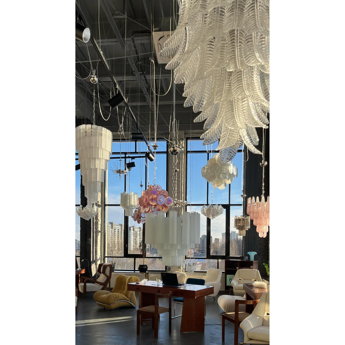 felci-glass-chandelier