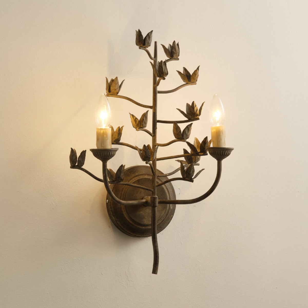 ferroarte-branch-wall-lamp