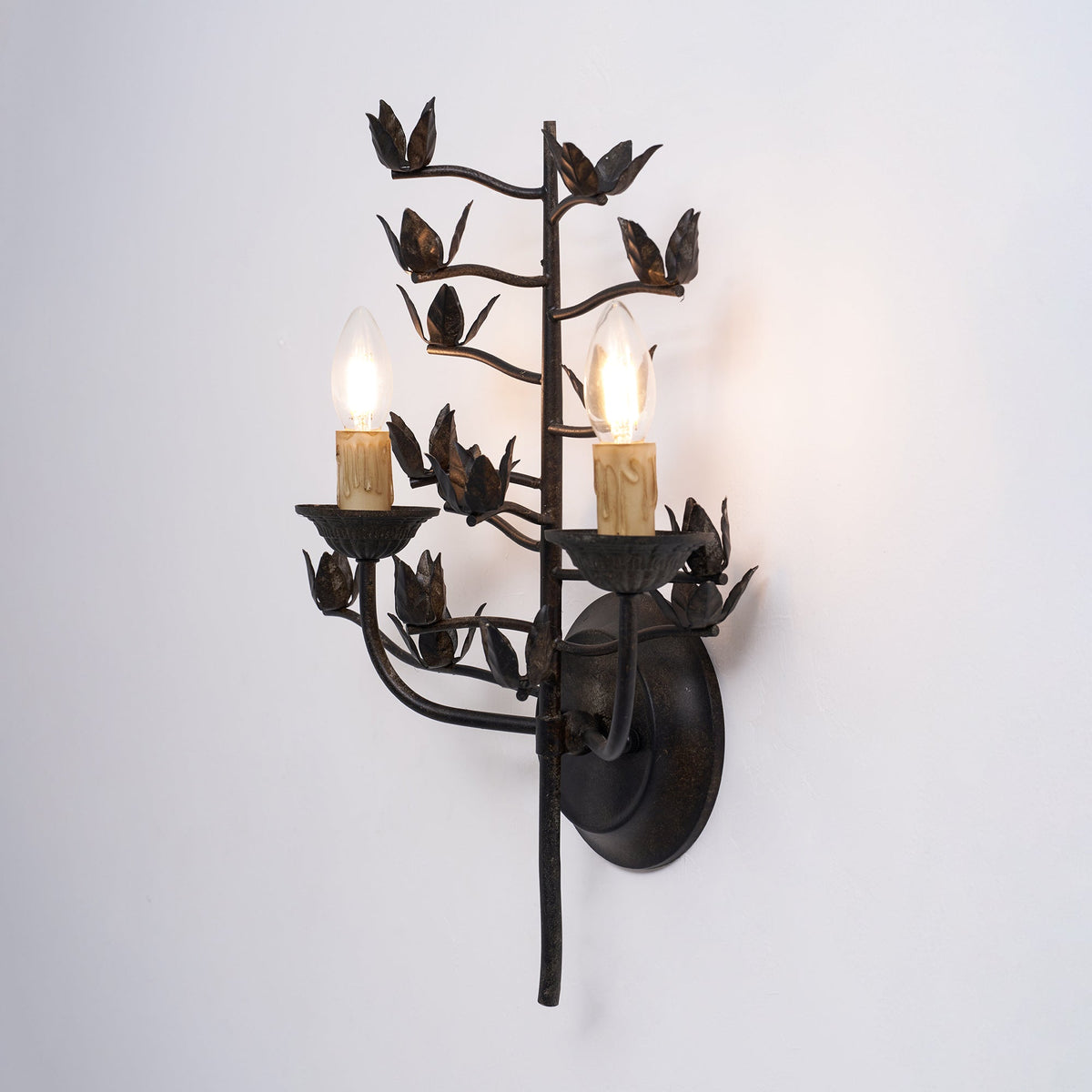 ferroarte-branch-wall-lamp