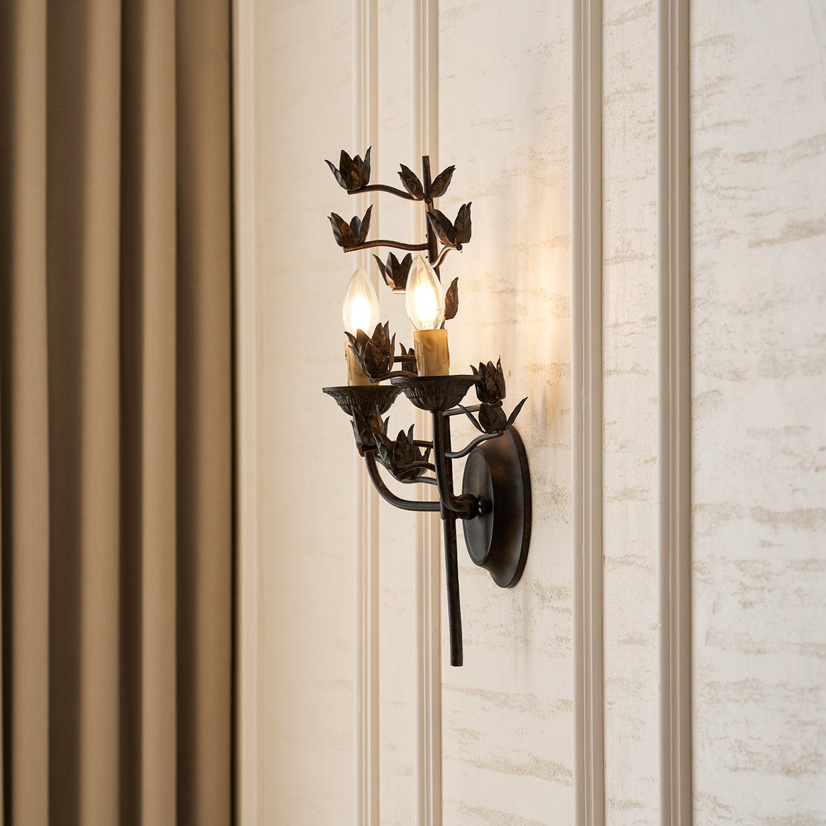 ferroarte-branch-wall-lamp