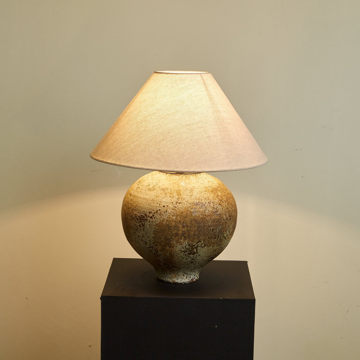 Ferrosia Ceramic Table Lamp with Brass Stem and Beige Fabric Shade