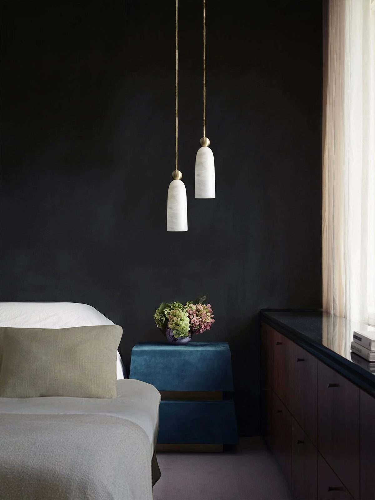 figure-pendant-lamp
