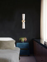figure-wall-lamp