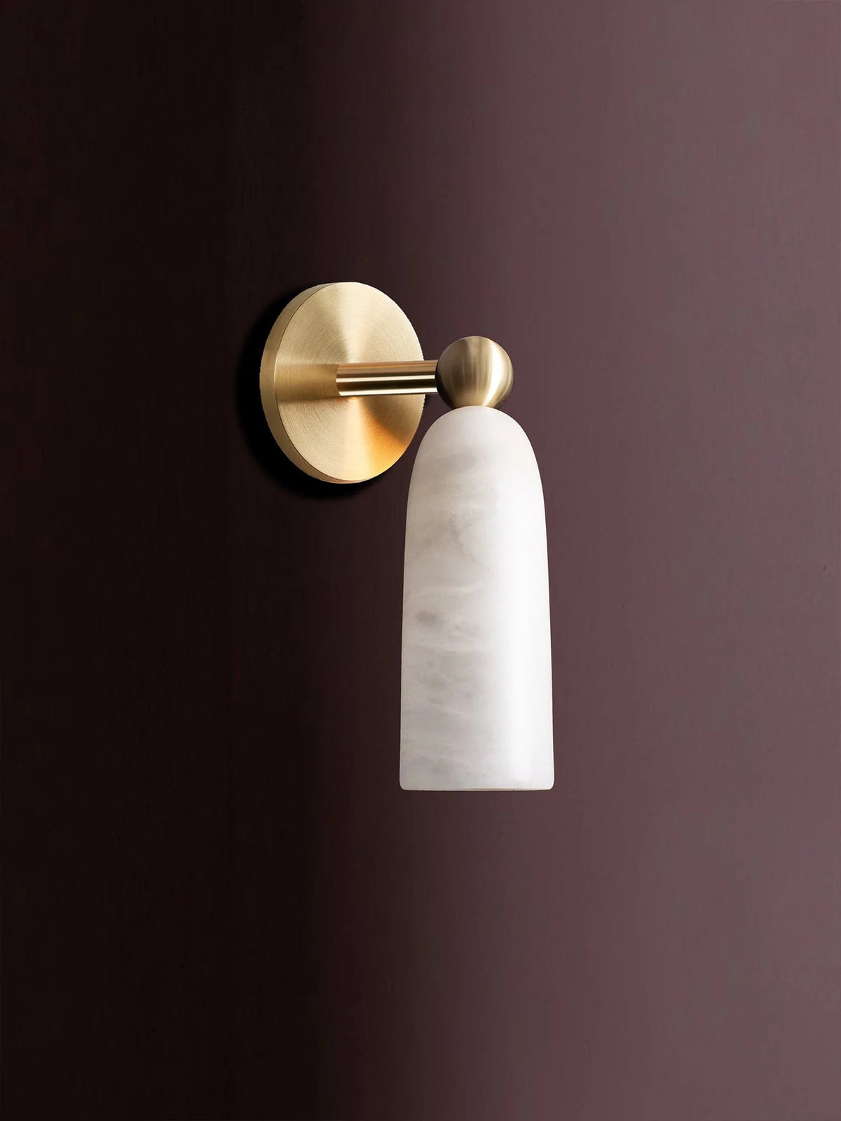 figure-wall-lamp