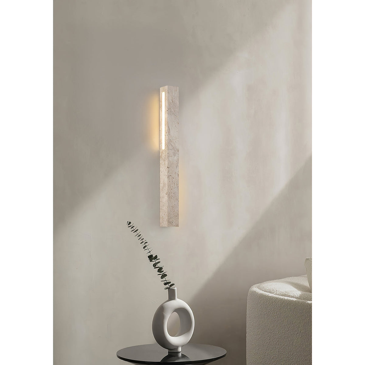 fini-wall-lamp