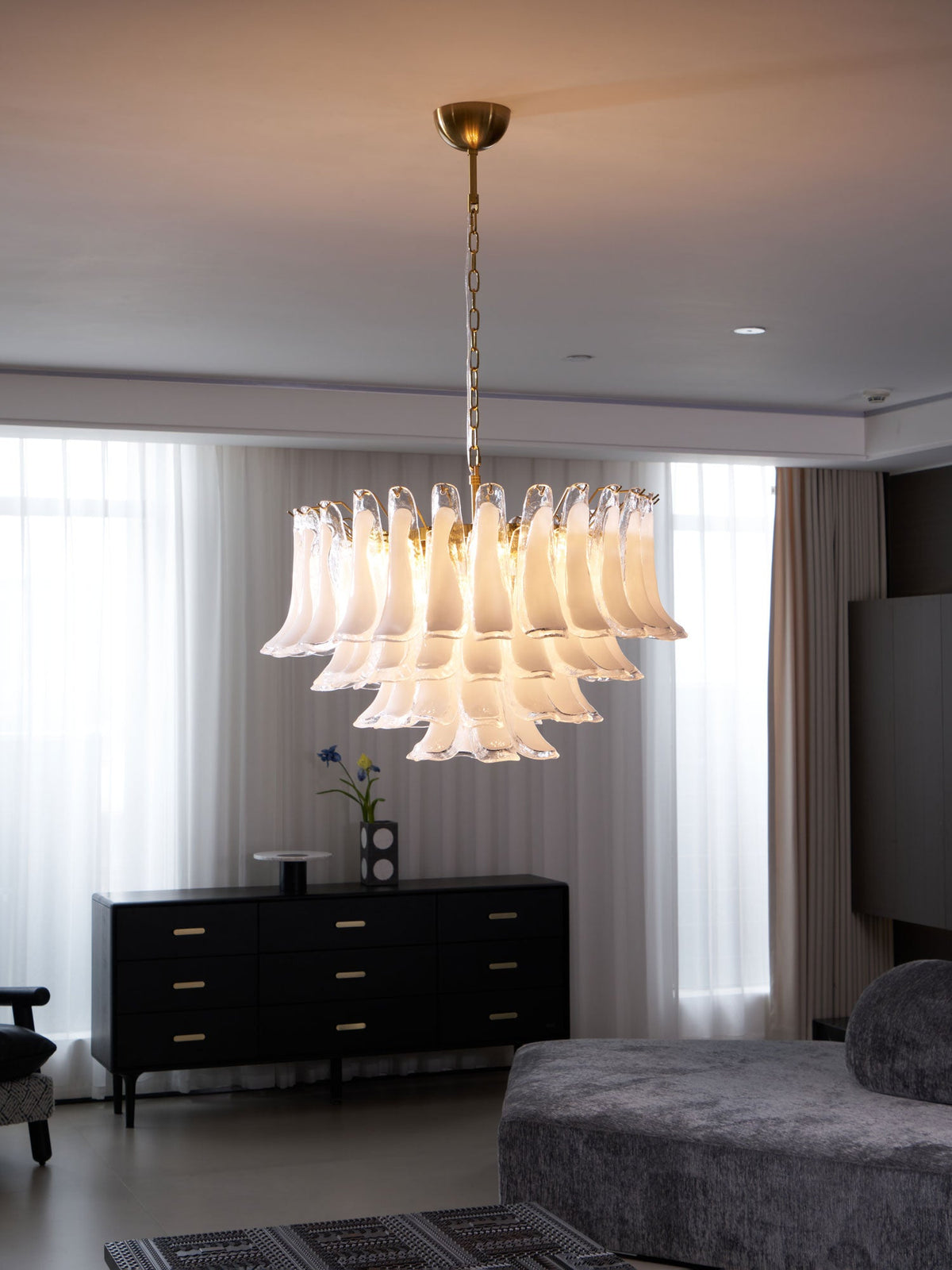 Fiora Pink Glass Chandelier – 17-Light Tiered Murano-Style Pendant for Dining Room & Living Room