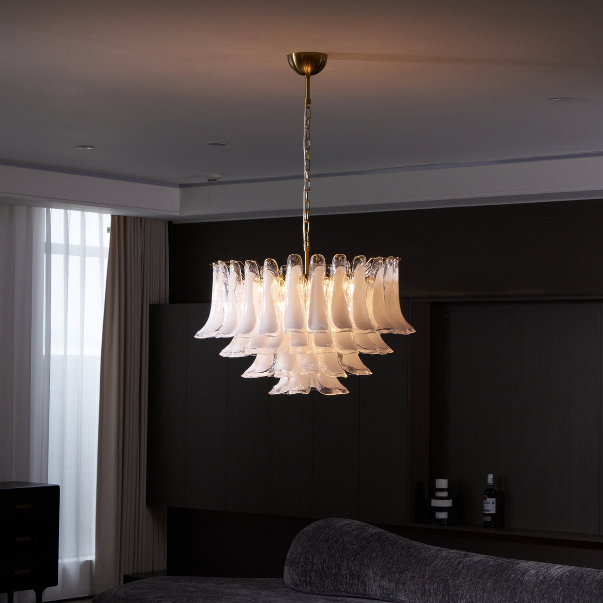 Fiora Pink Glass Chandelier – 17-Light Tiered Murano-Style Pendant for Dining Room & Living Room
