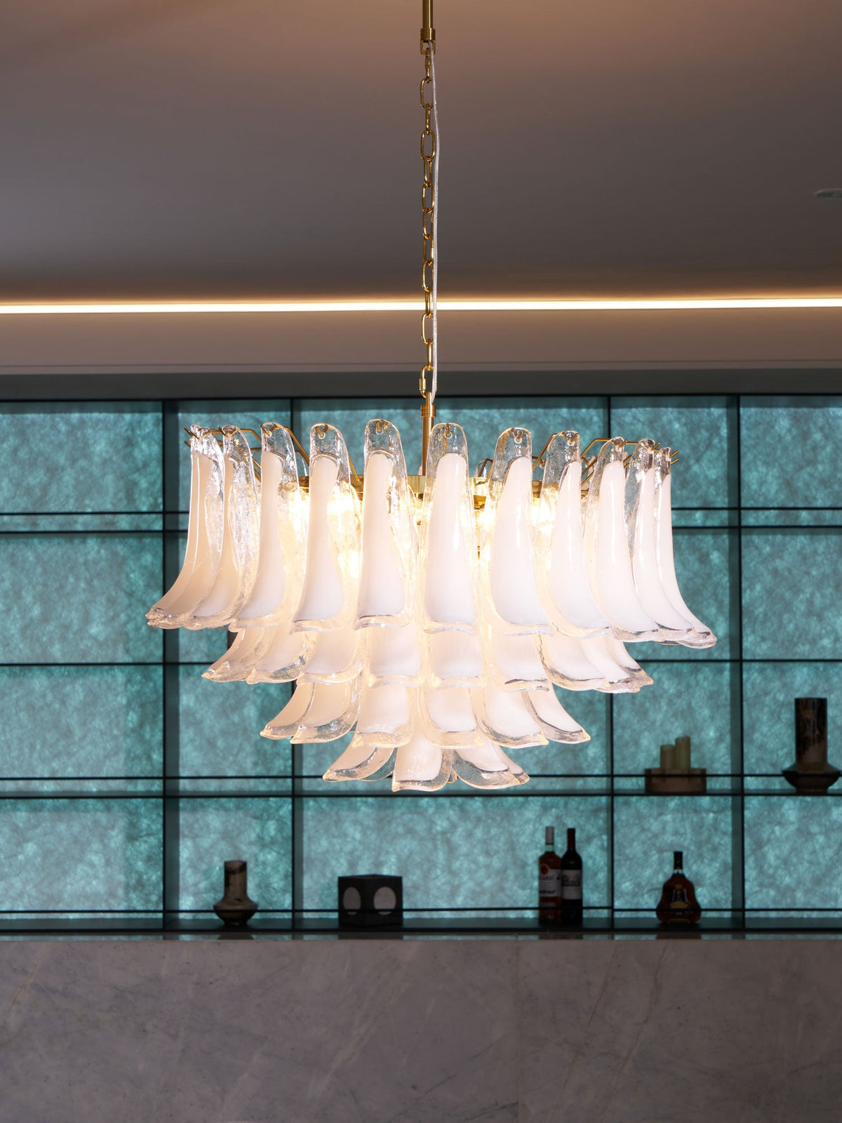 Fiora Pink Glass Chandelier – 17-Light Tiered Murano-Style Pendant for Dining Room & Living Room