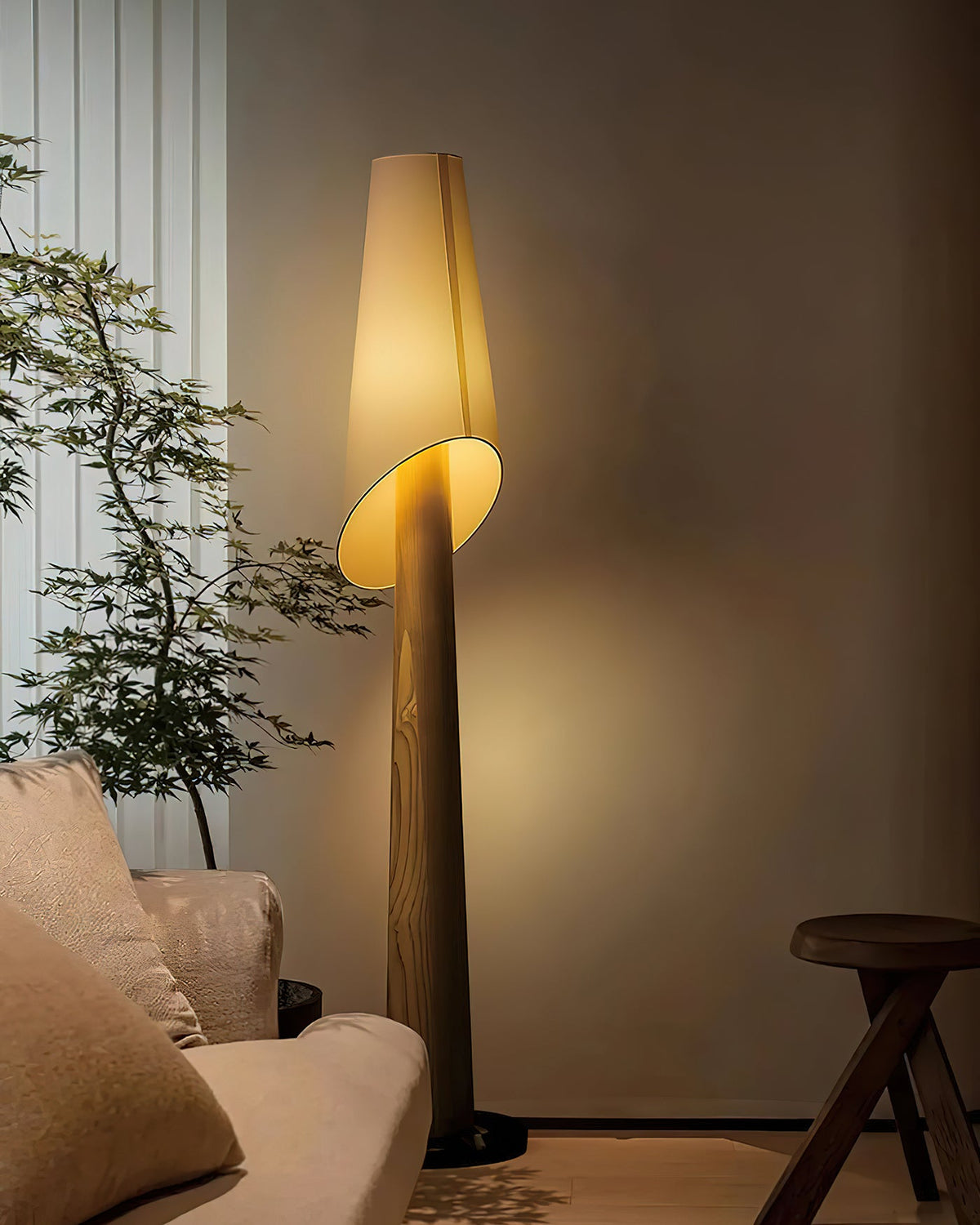 flag-floor-lamp
