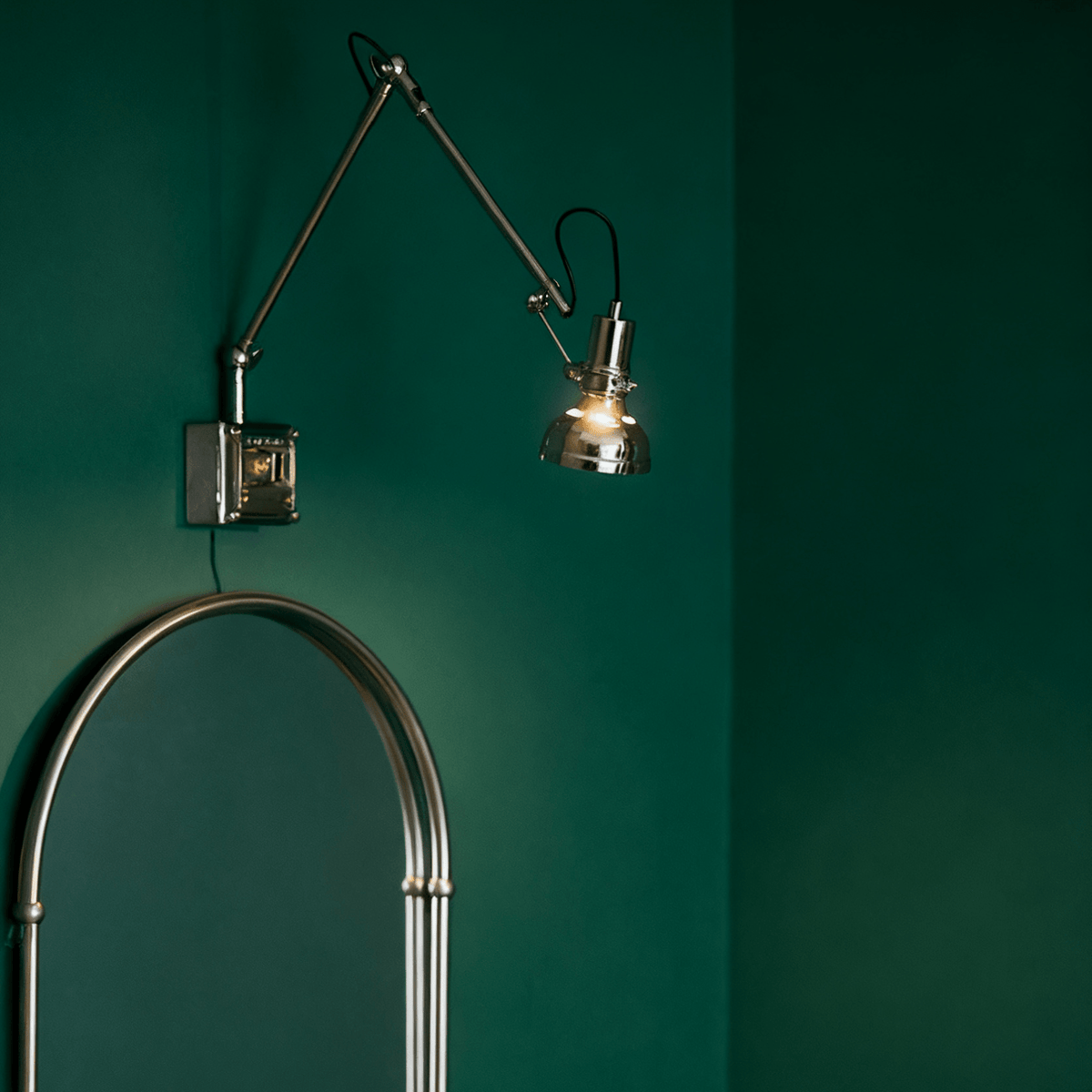 Flex Arm Wall Sconce with Adjustable Metal Shade for Modern Interiors