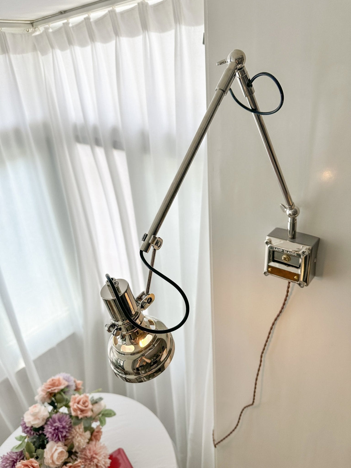 Flex Arm Wall Sconce with Adjustable Metal Shade for Modern Interiors