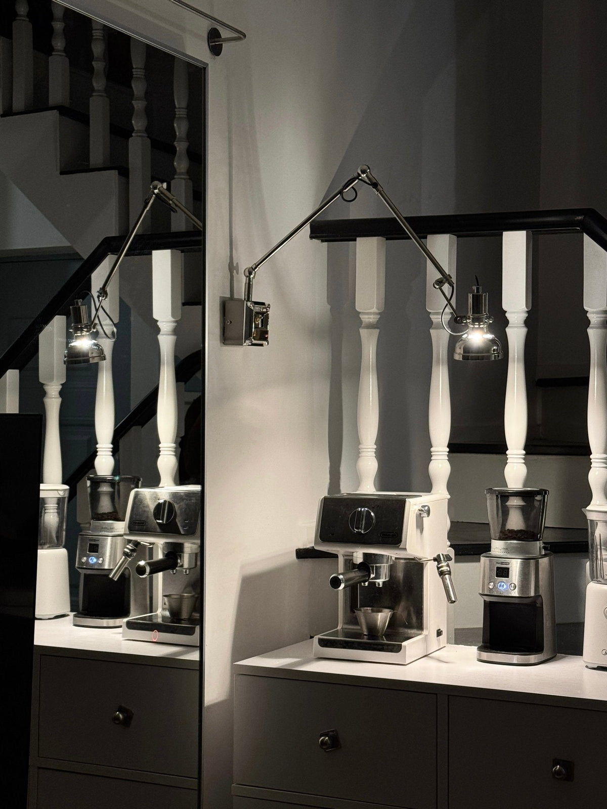 Flex Arm Wall Sconce with Adjustable Metal Shade for Modern Interiors