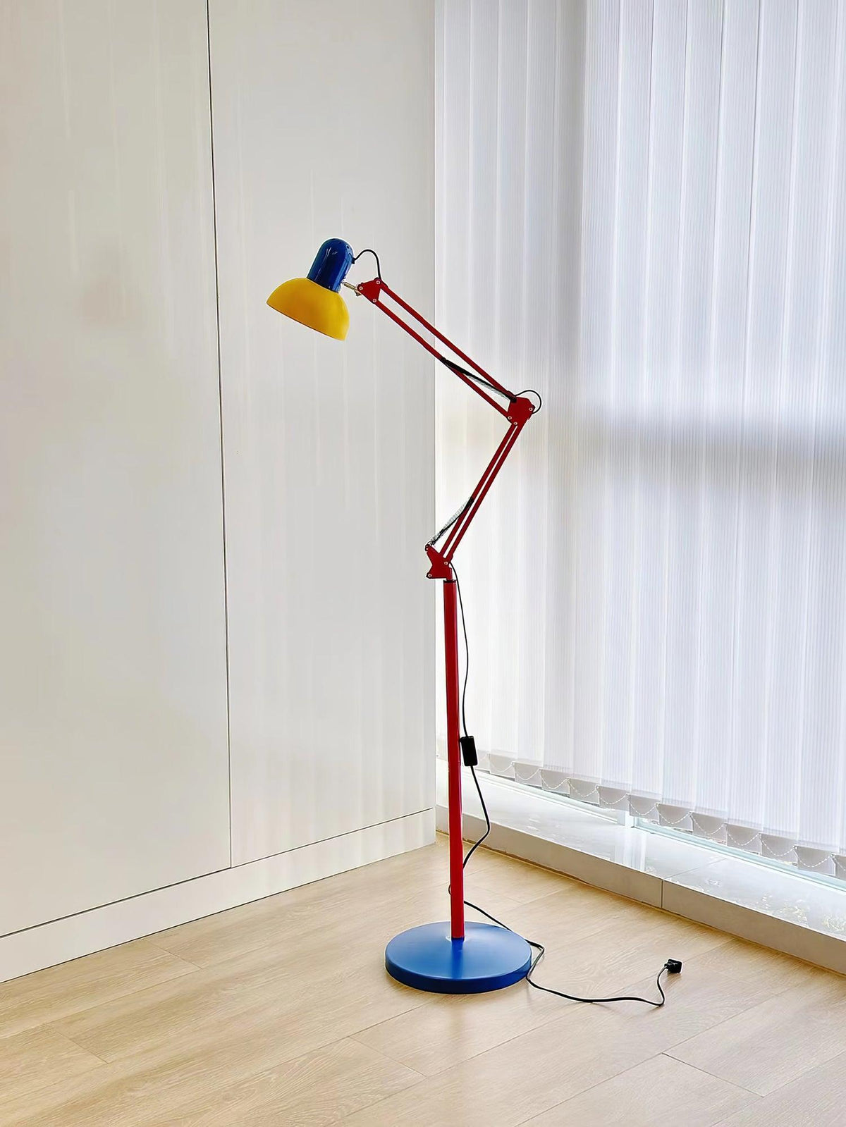 Flexi Bright Floor Lamp